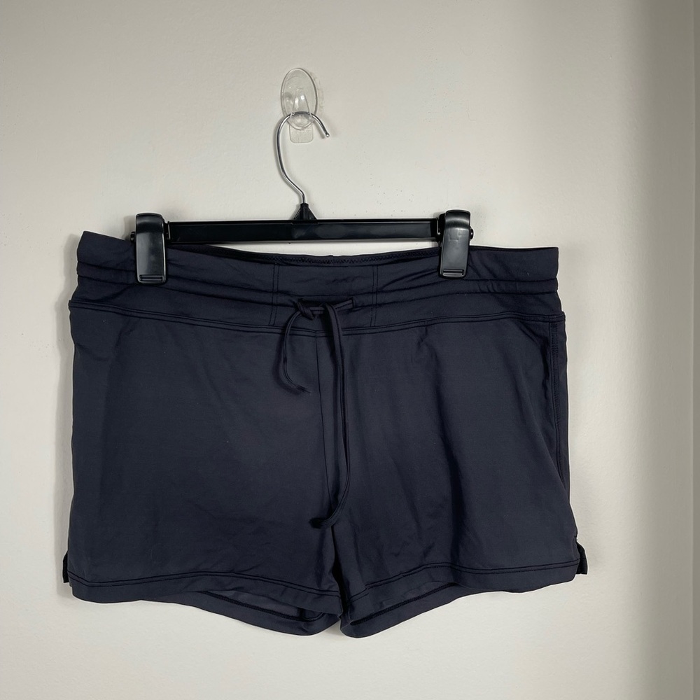 Athleta Shorts Womens Black Athletic Outdoors Active Drawstring Shorties Size L - Picture 1 of 11